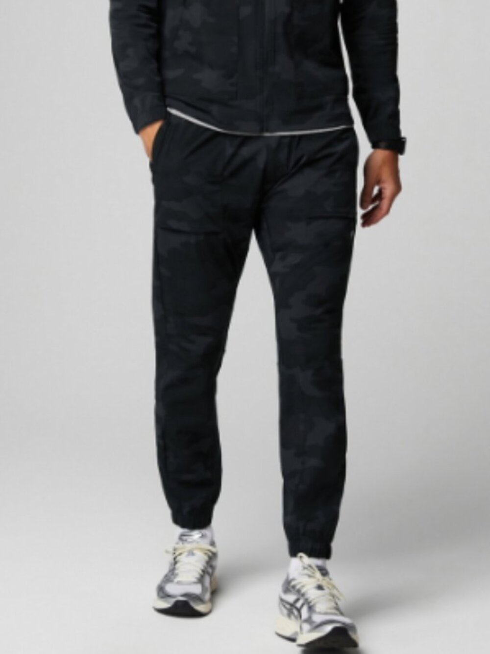 Fabletics Men's Black Camo The One Jogger Pant XXL Tall Athletic Activewear NWT